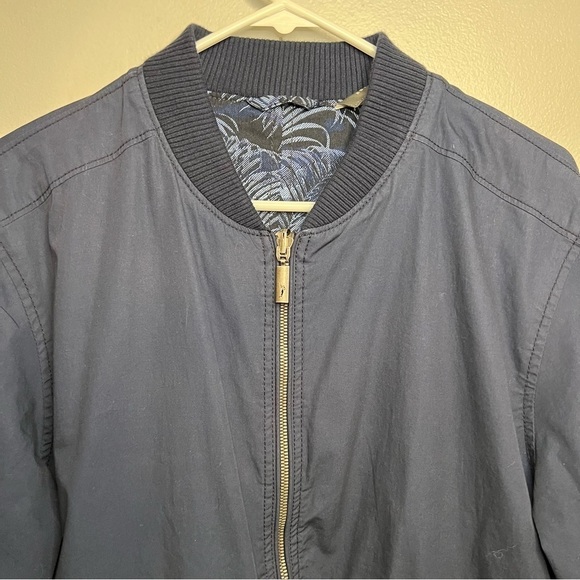 Tommy Bahama Fez Frond Reversible Bomber Jacket Mens Sz M Navy Blue Snap Pocket - Picture 11 of 16